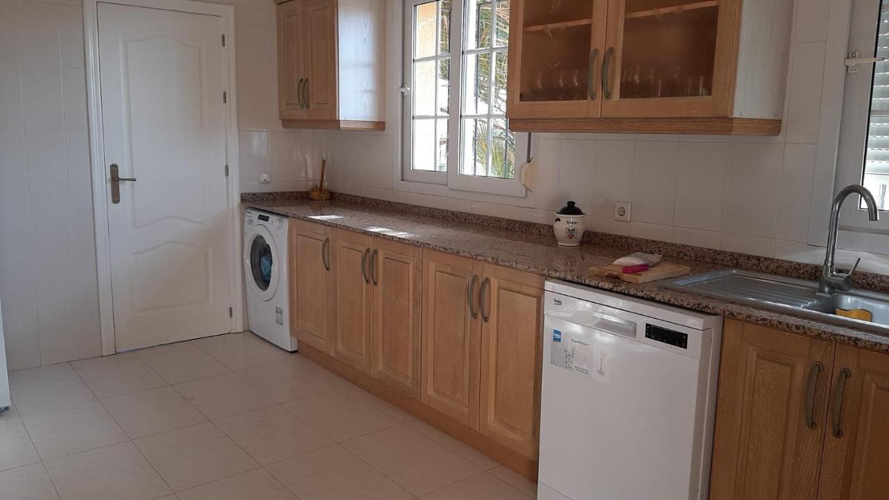 Villa En Veneziola Con Atracadero Privado La Manga del Mar Menor Eksteriør bilde